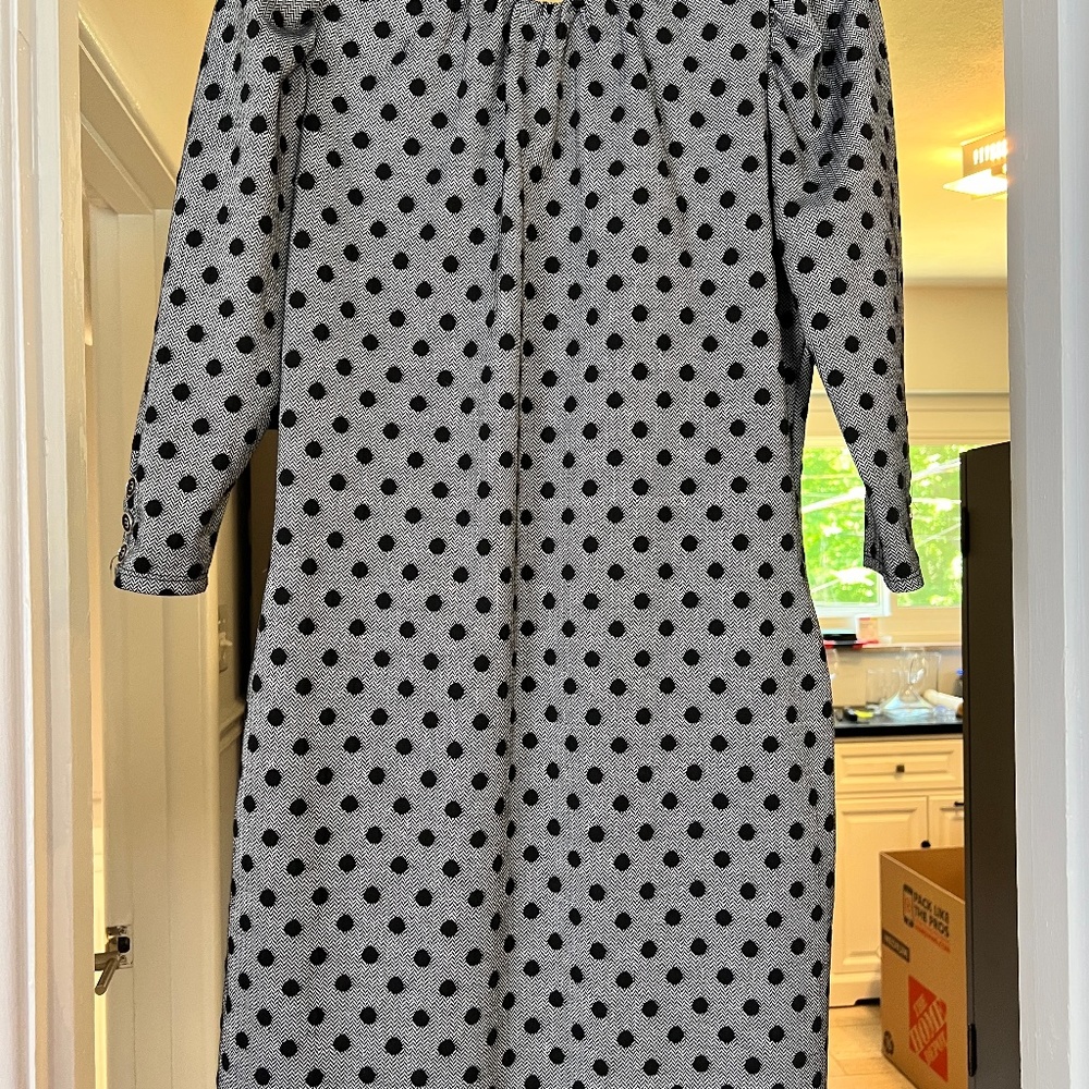 Gray And Black Polka Dot Dress - W/ pockets!